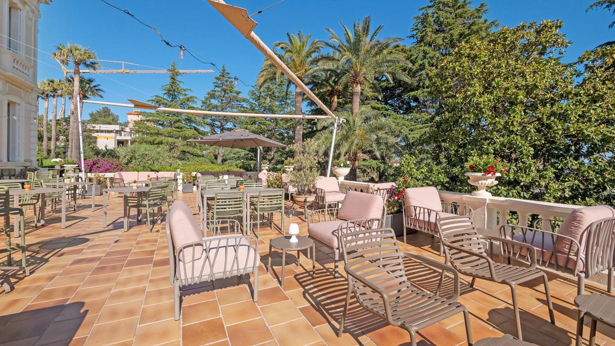 Hotel Les Tourelles Sainte-Maxime Dış mekan fotoğraf