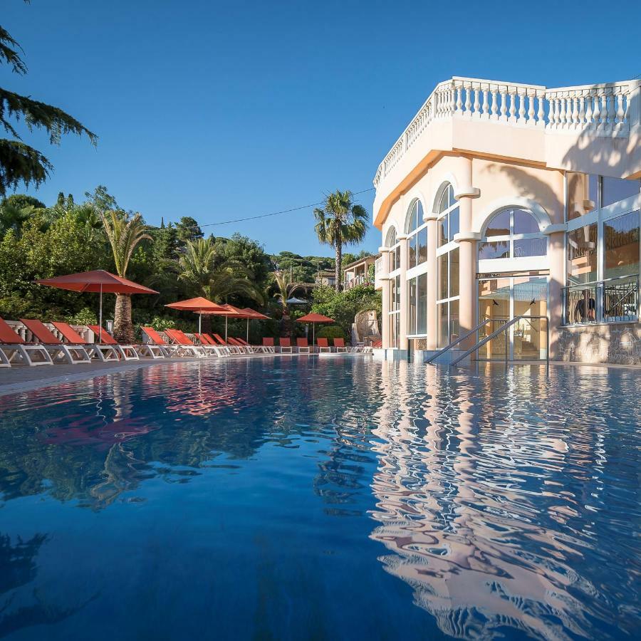Hotel Les Tourelles Sainte-Maxime Dış mekan fotoğraf